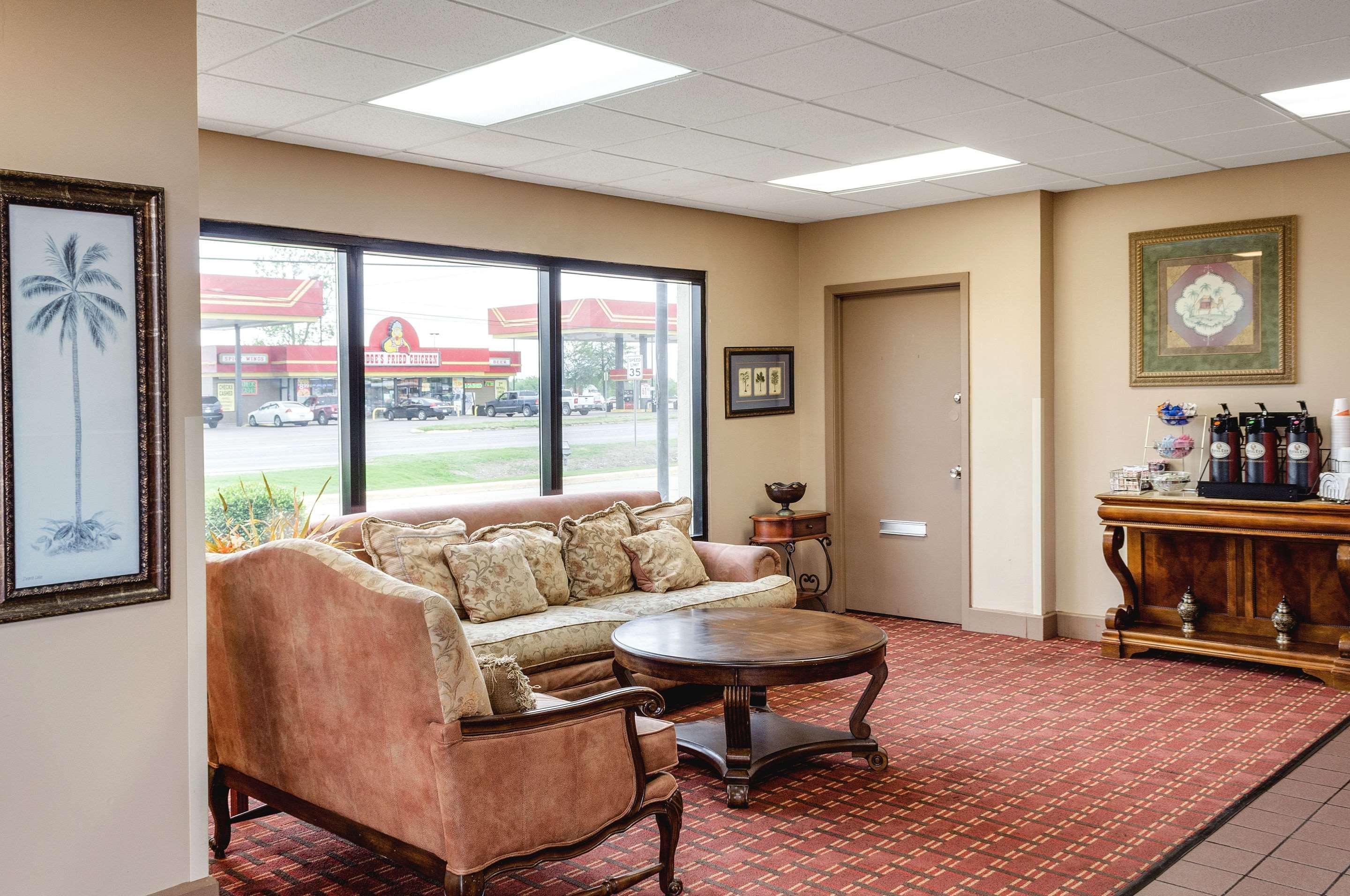 Motel 6 Cleveland, Ms - Delta State University Eksteriør bilde