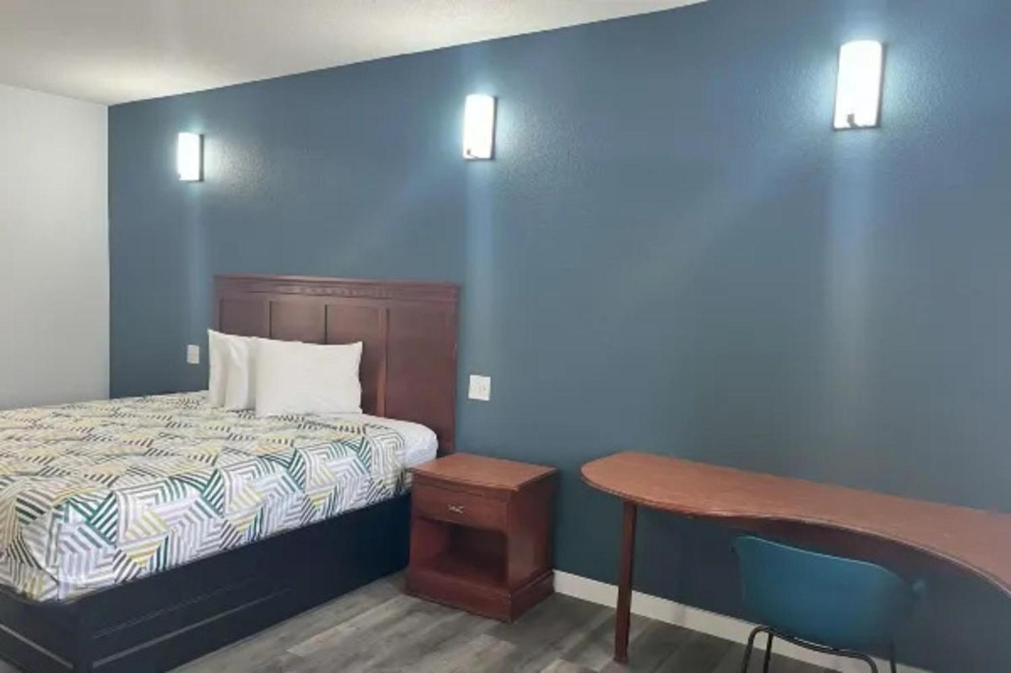 Motel 6 Cleveland, Ms - Delta State University Eksteriør bilde